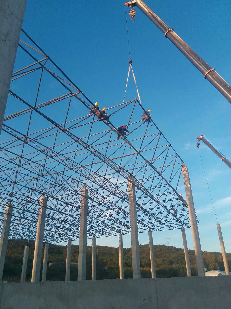 南开汪清物流园网架