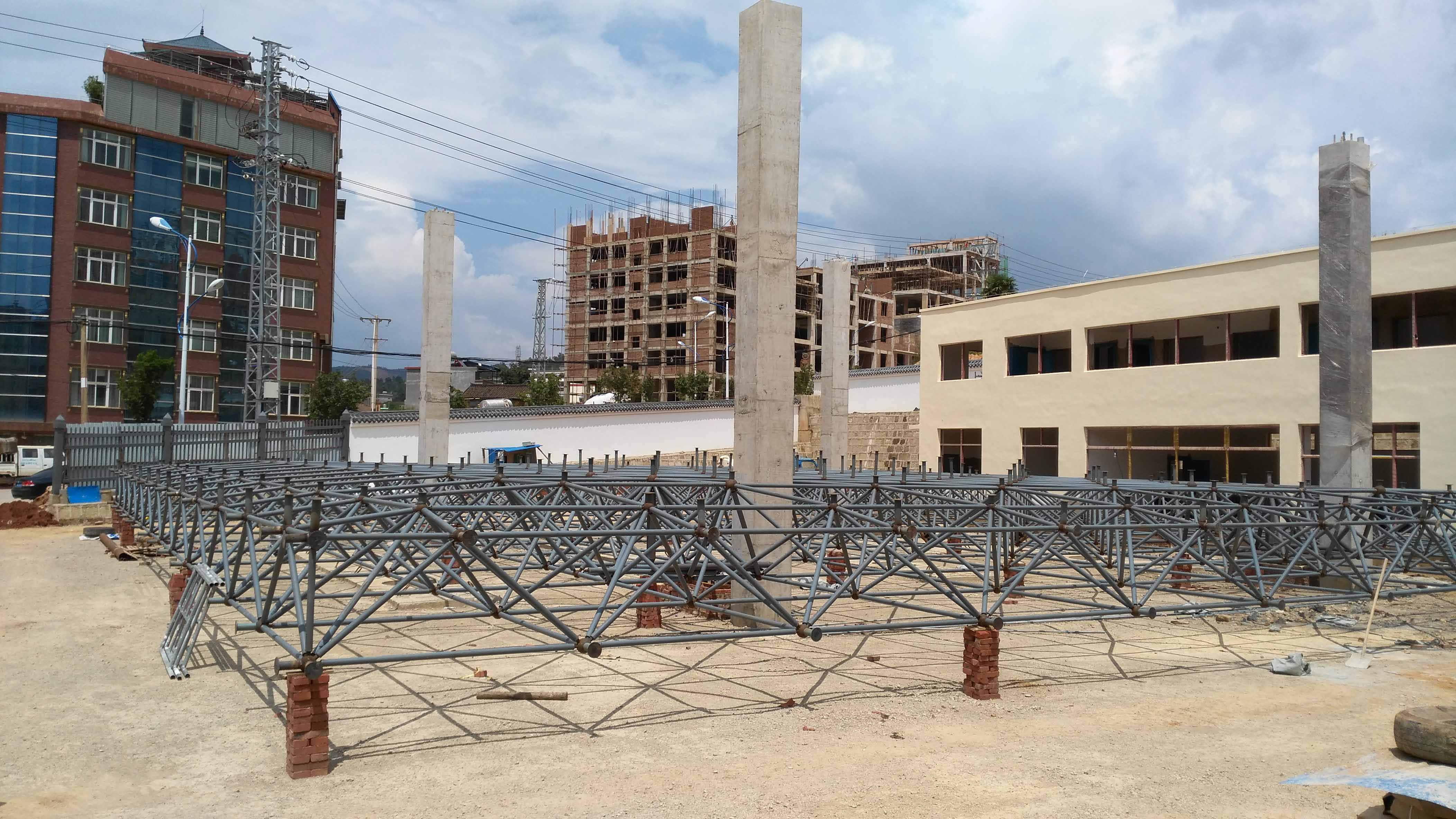 南开小型加油站网架