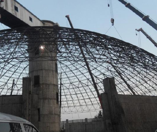 南开网架分条或分块安装法