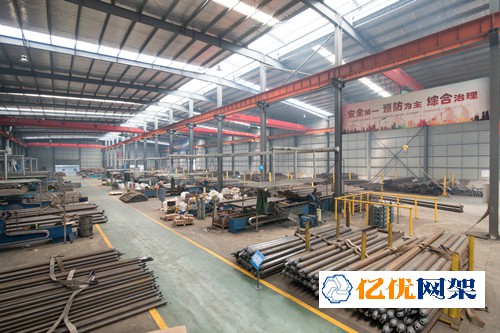 南开网架焊接车间